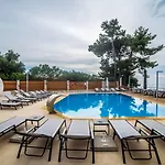 Hotel Poseidon Kamínia