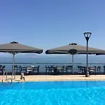 Poseidon 3* קאמיניה