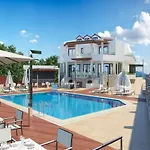 Poseidon 3* Kamínia