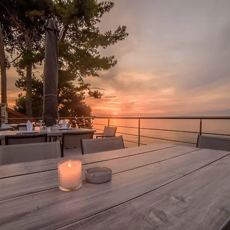 Hotel Poseidon Kamínia