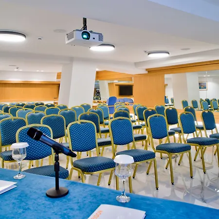 Poseidon Отель 3*