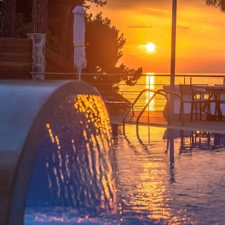 Poseidon Hotel Kamínia