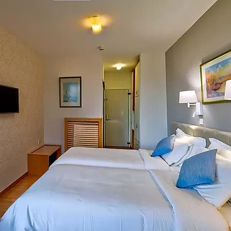 Poseidon Hotel 3*