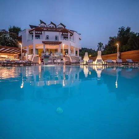 Poseidon 3* Kamínia