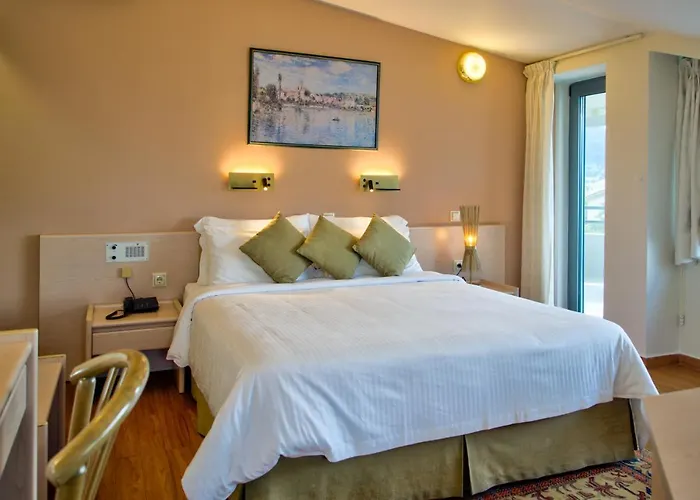 ποσειδών Καμίνια