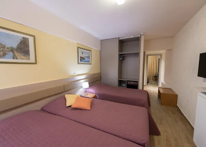 Poseidon ホテル Kamínia