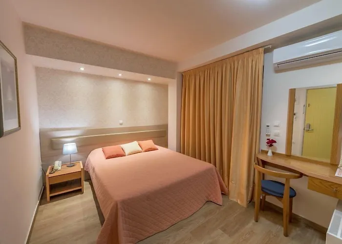 Poseidon 3* Kamínia